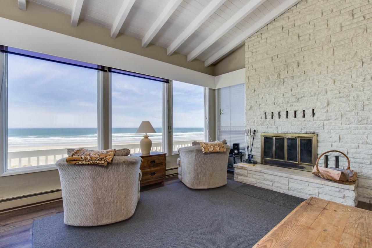 Spindrift Oceanfront Home Бандон Экстерьер фото